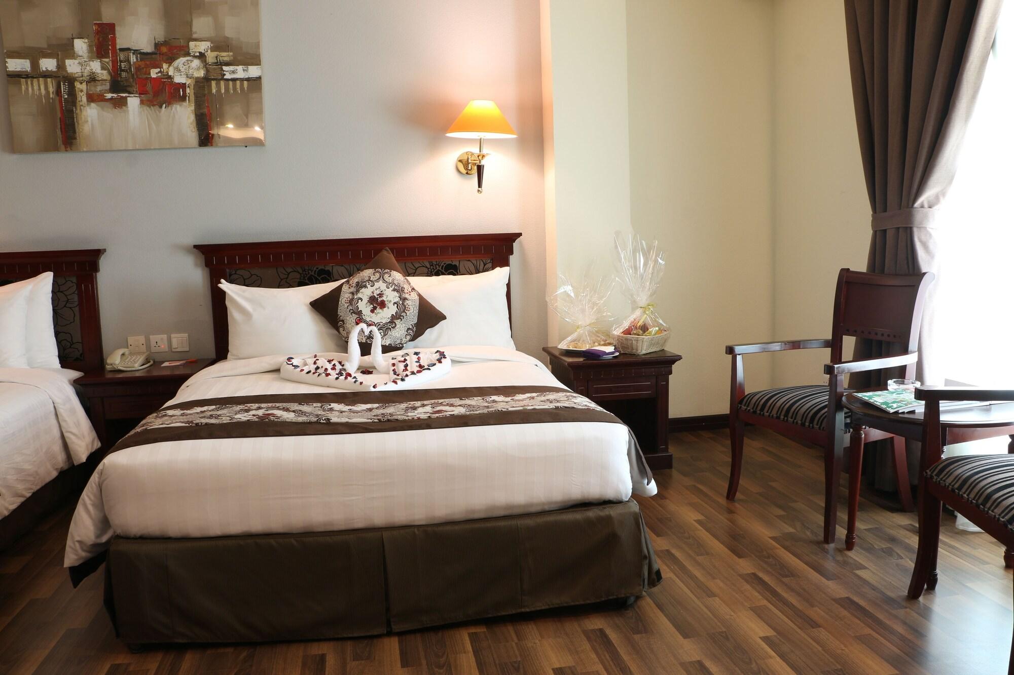 Pars International Hotel Al-Manamah Bagian luar foto