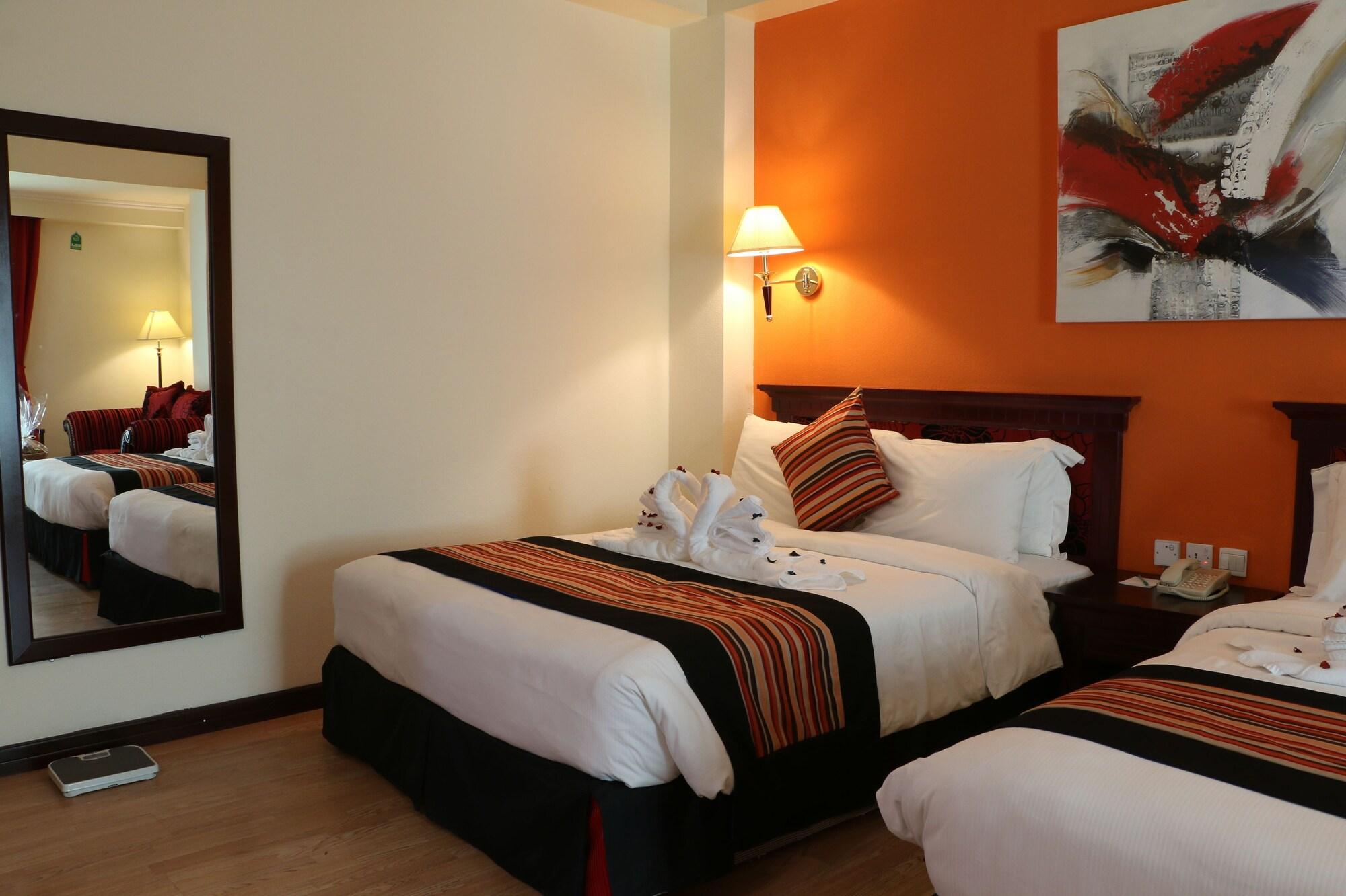 Pars International Hotel Al-Manamah Bagian luar foto