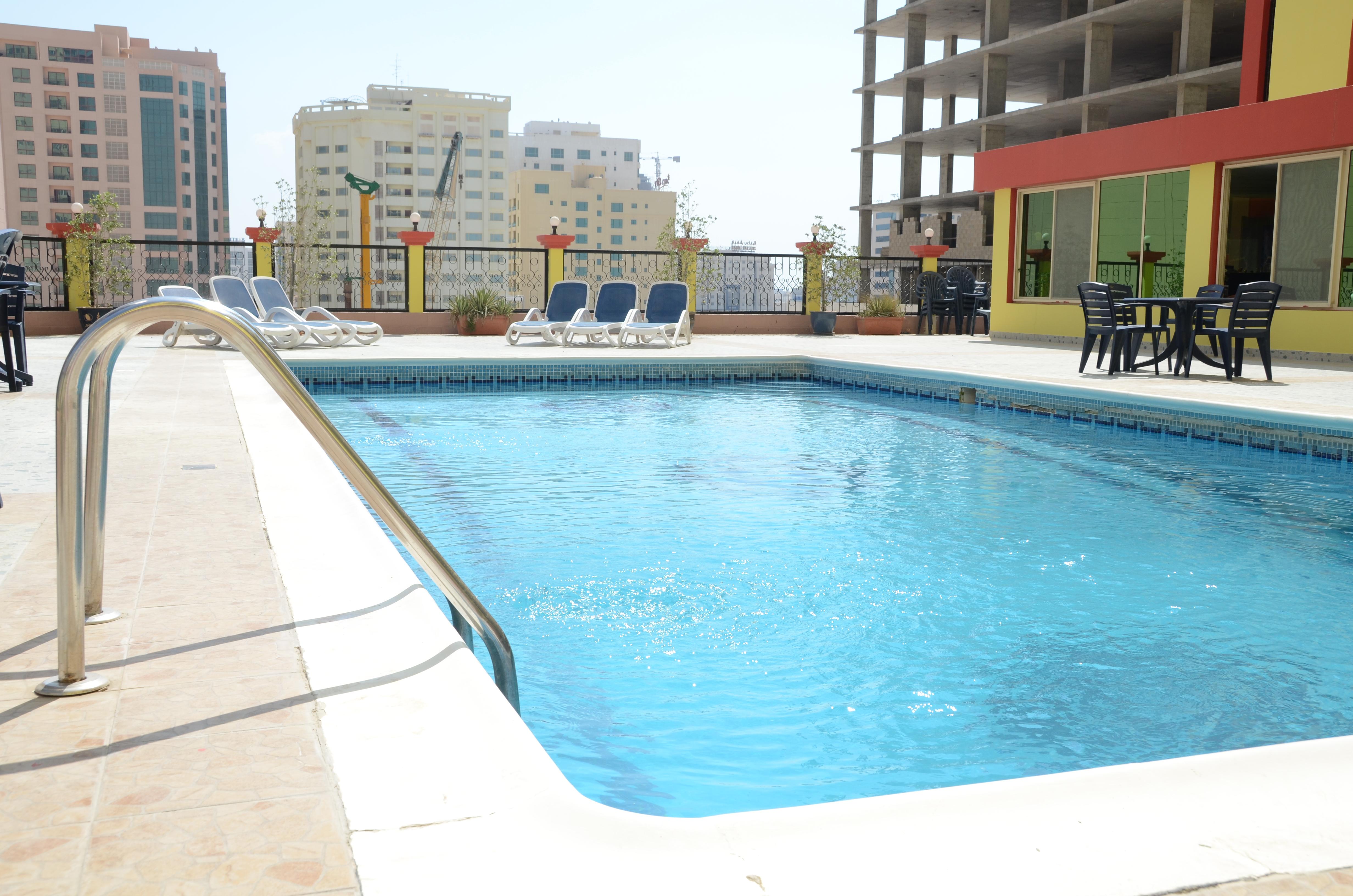 Pars International Hotel Al-Manamah Bagian luar foto